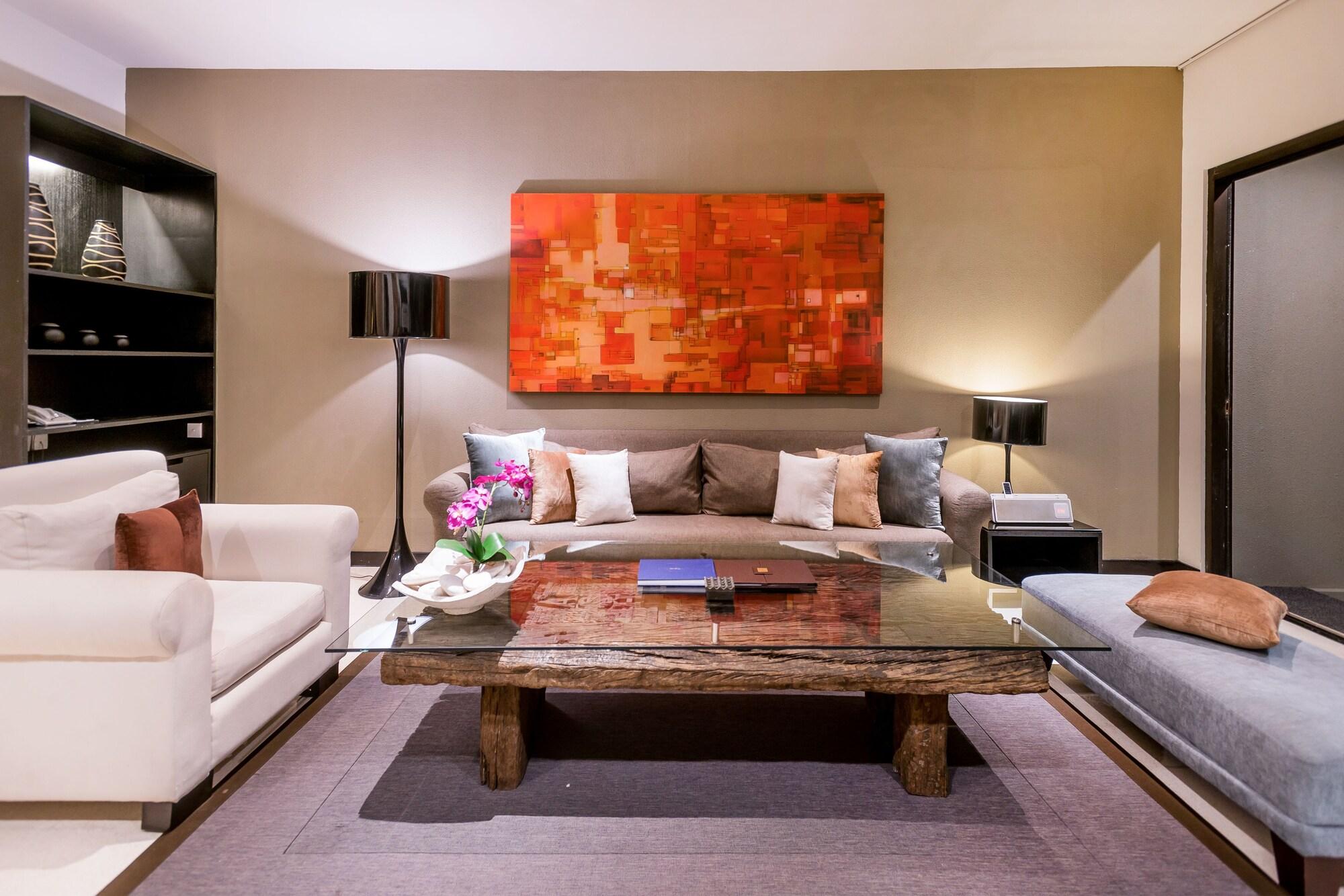 Cicada Luxury Townhouses Семиняк Екстериор снимка