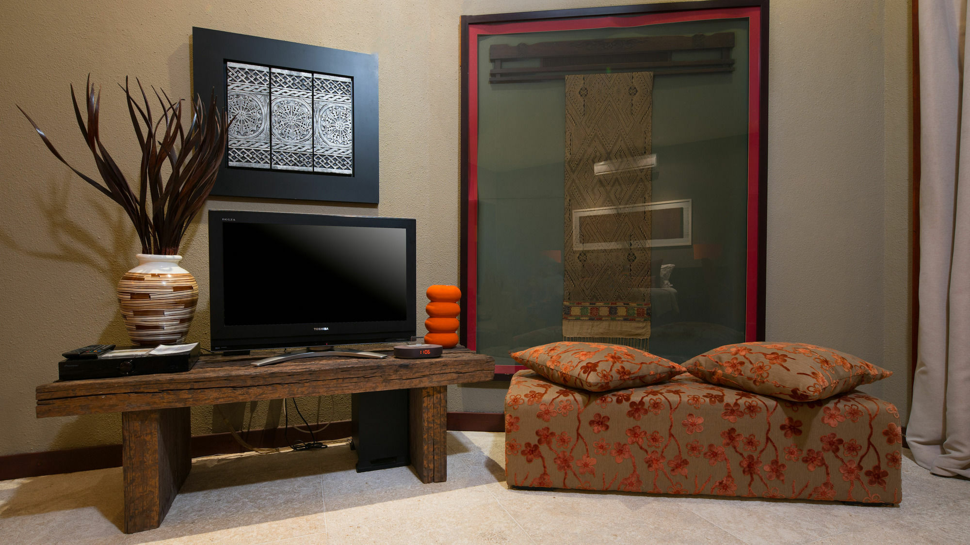 Cicada Luxury Townhouses Семиняк Екстериор снимка